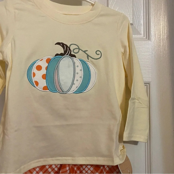 NWT Pumkin Fall Outfit - - Picture 5 of 9